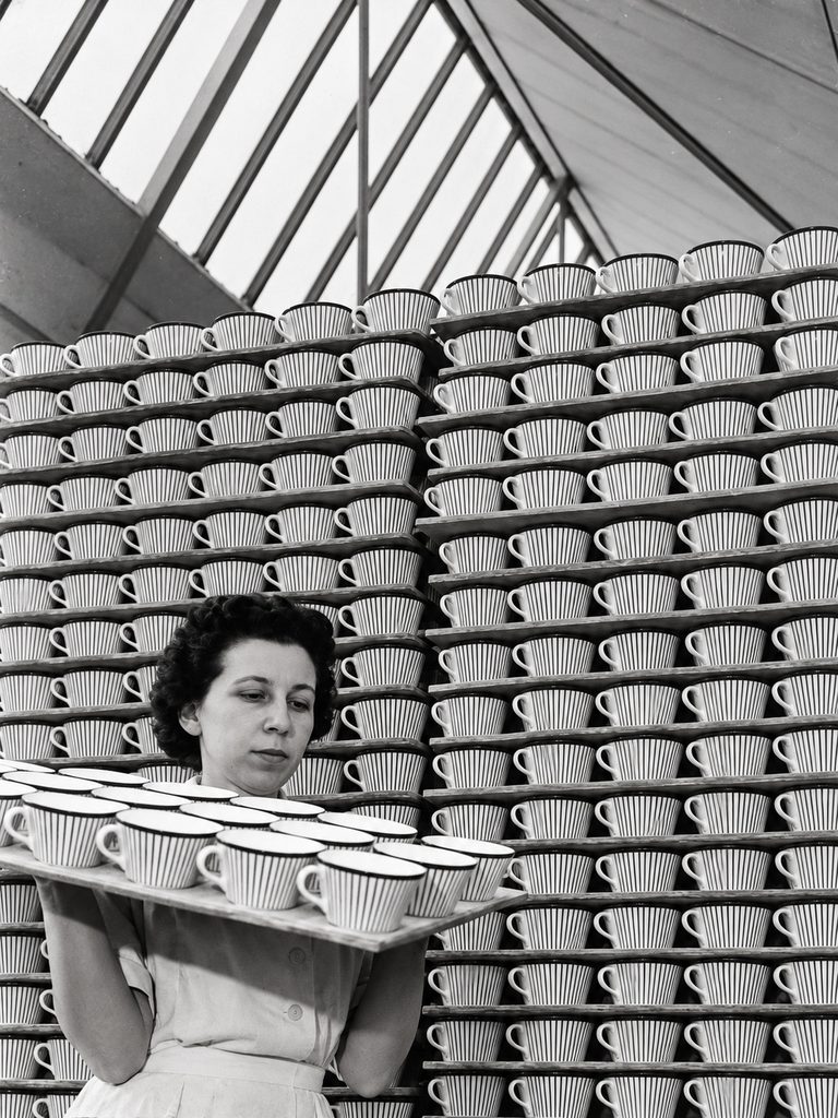 Production of Spisa Ribb, Gustavsberg's Porcelain Factory, C. 1950
